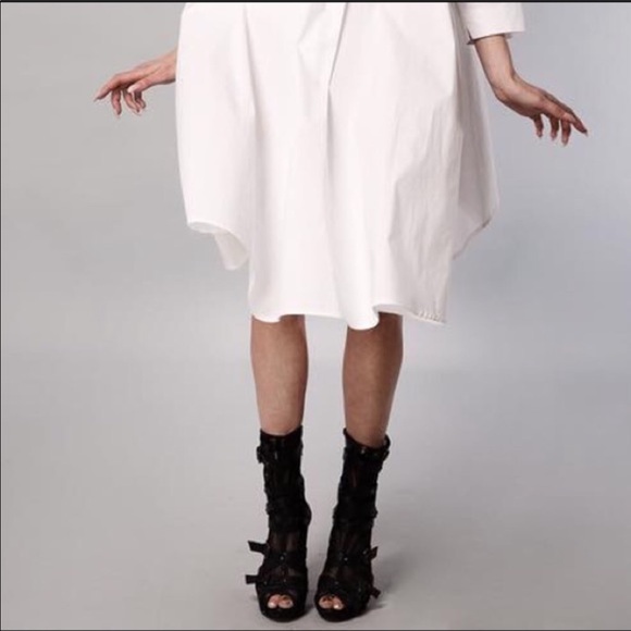 Guess gladiator heels - Picture 3 of 3